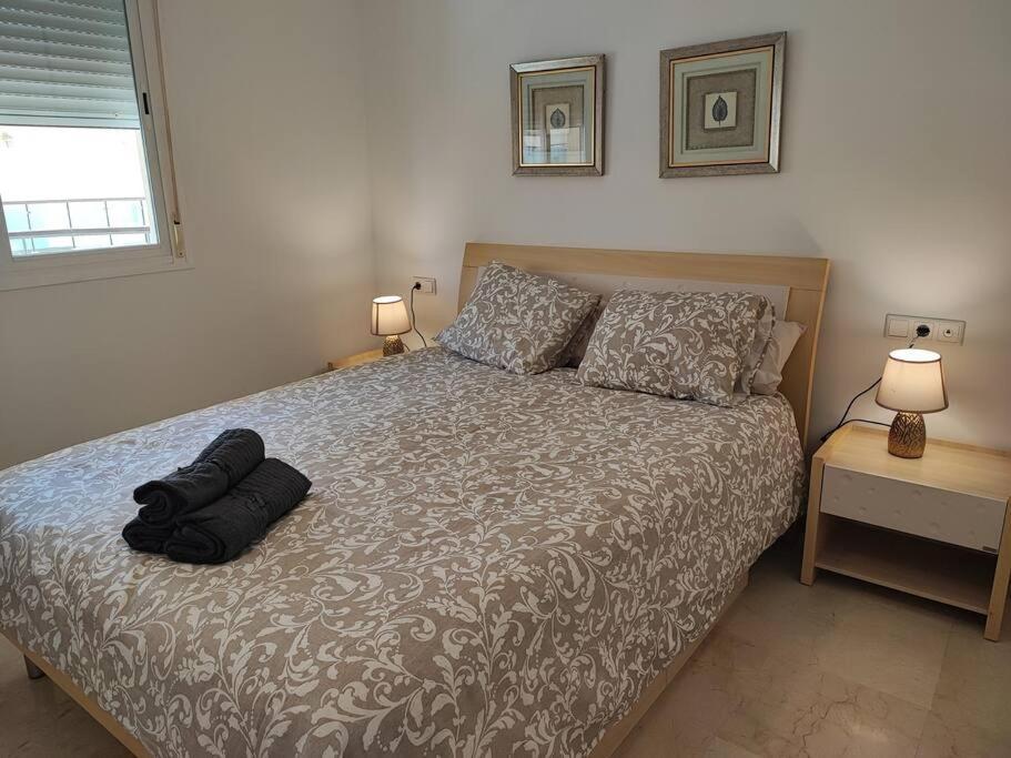 1st Line Of The Beach, La Rada Beach! Ac,wifi,terrace, Private Parking Appartement Estepona