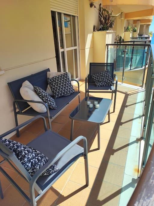 Appartement 1st Line Of The Beach, La Rada Beach! Ac,wifi,terrace, Private Parking Estepona